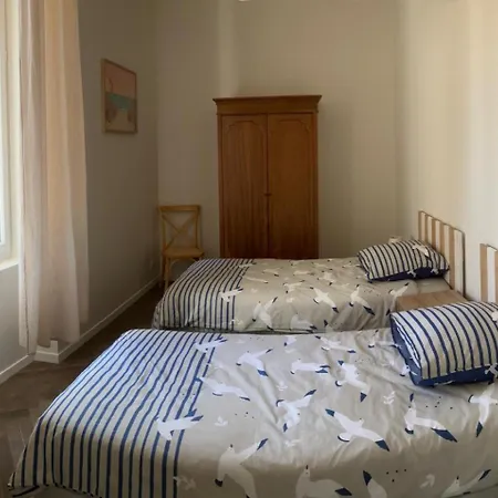 Holiday home Maison Fleur Des Pins - A 2 Pas De La Et En Lisiere De Foret Domaniale *